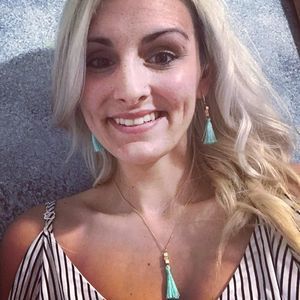 Meet your Posher, Skylar